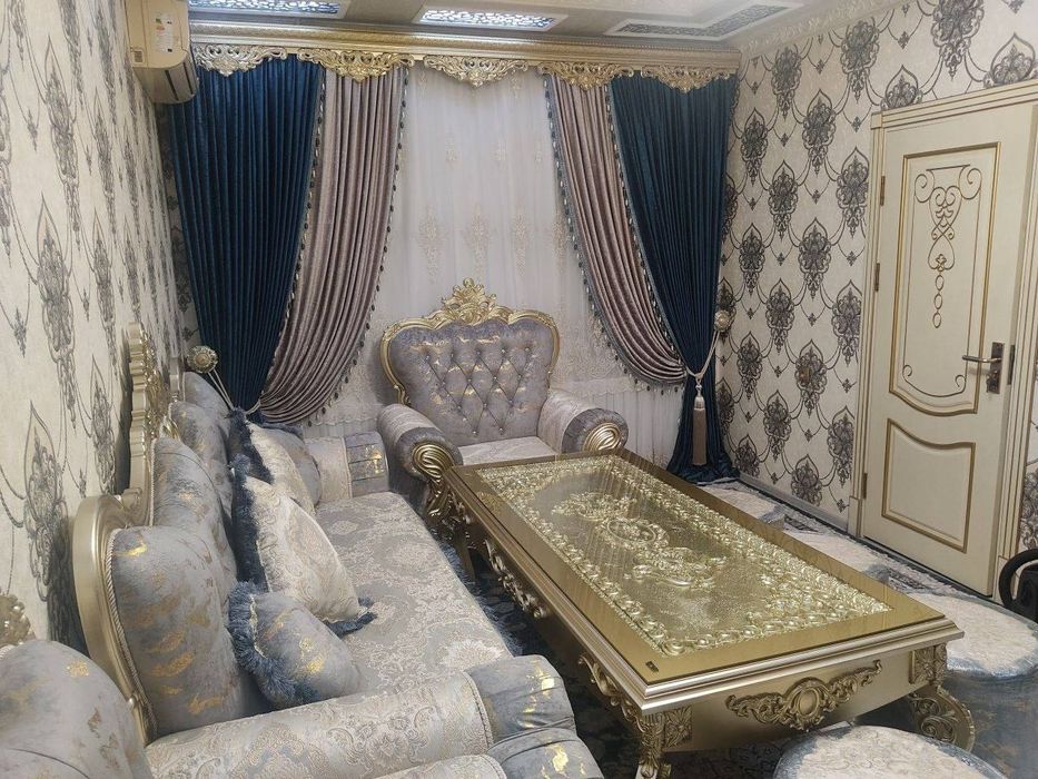 Чилонзор 17 2.3/1/4 сотилади