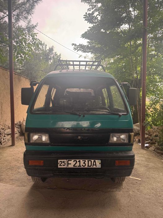 Chevrolet damas 2