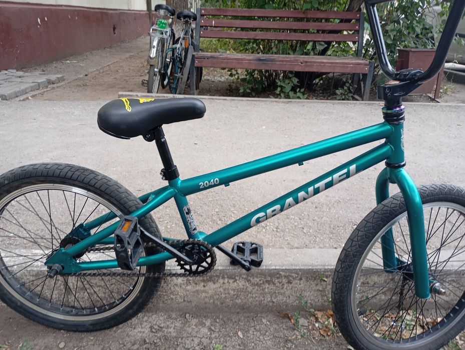 Продам бмх в очень хорошем состоянии