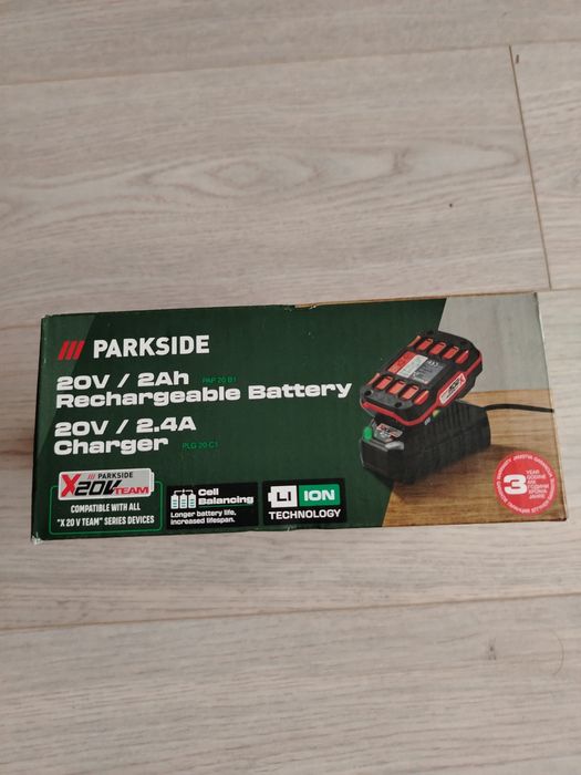 Incararcator +acumulator 20V Parkside noi