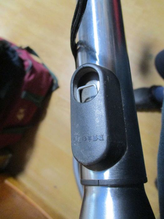 aspirator miele 1600-W