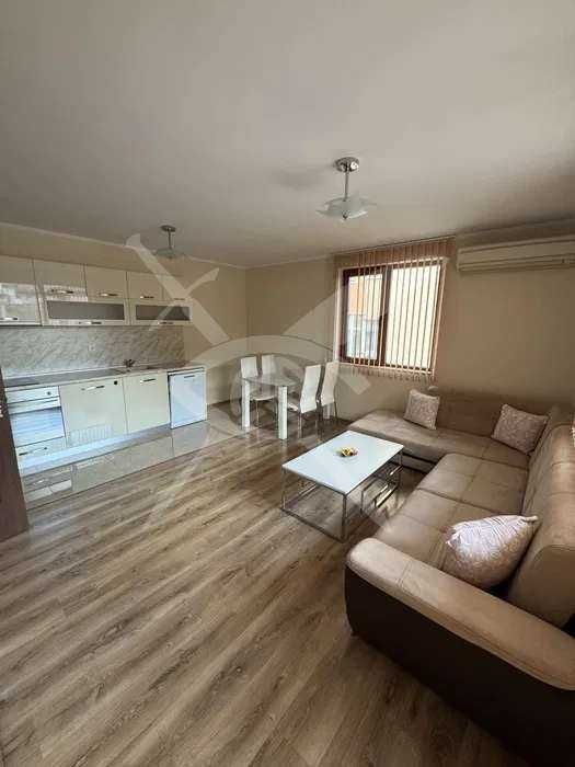 Дава се под наем Двустаен апартамент в Асеновград - 70 кв.м за 398.82 € - Снимка #1