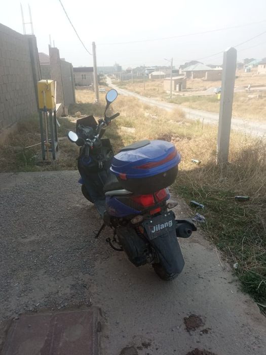 Продам скутер 150куб