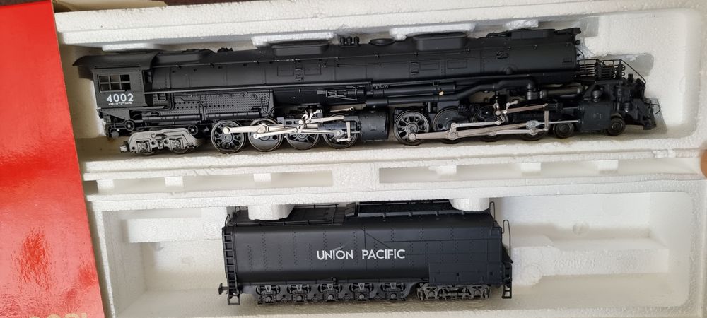 Парен лок. Rivarossi Union Pacific No.4002 Big Boy 4-8-8-4 H0 1:87