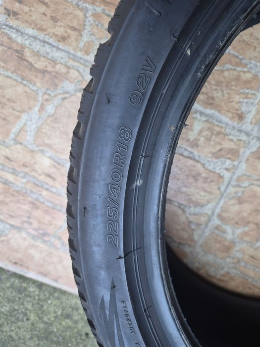 Vând cauciuc 225/40/18 M+S 1 buc //Firestone// dot 2023