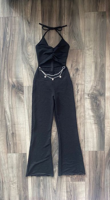 Гащеризон с отвор на талията