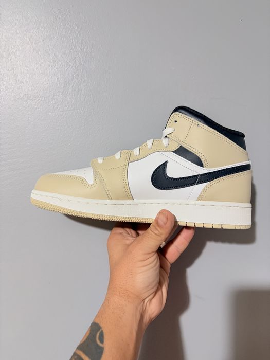 Nike Air Jordan 1 Mid