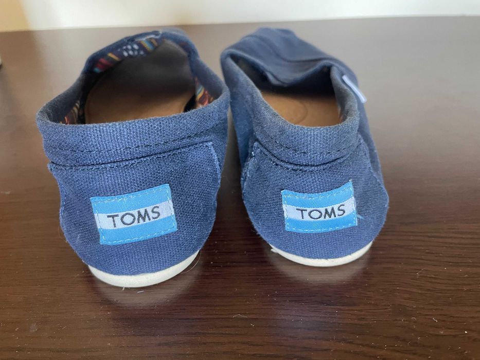 TOMS еспадрили унисекс 38.5