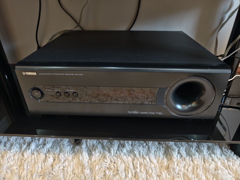 Саундбар Yamaha sr-300