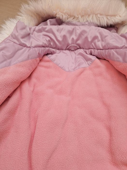 Зимняя куртка для девочки, размер 140