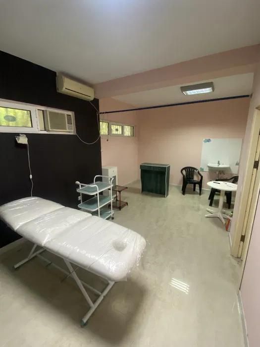 Дава се под наем Магазин в Пловдив, Център - 64 кв.м за 500 € - Снимка #2