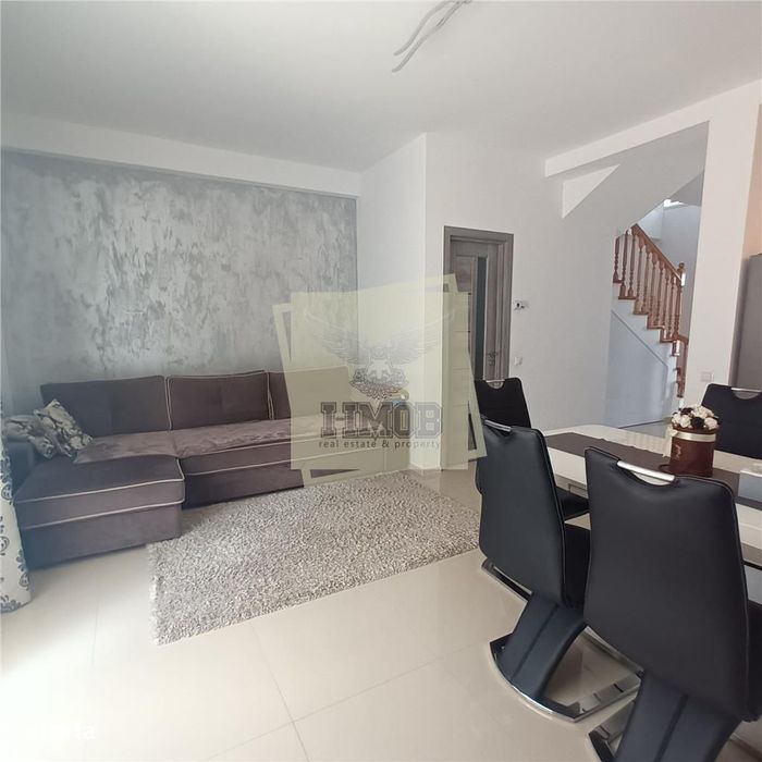 Casa cu 3 camere 3 balcoane si parcare privata in Selimbar
