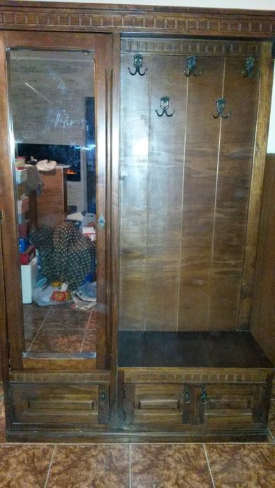 Vand cuier hol din lemn fag