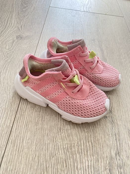 Adidasi adidas marime 21