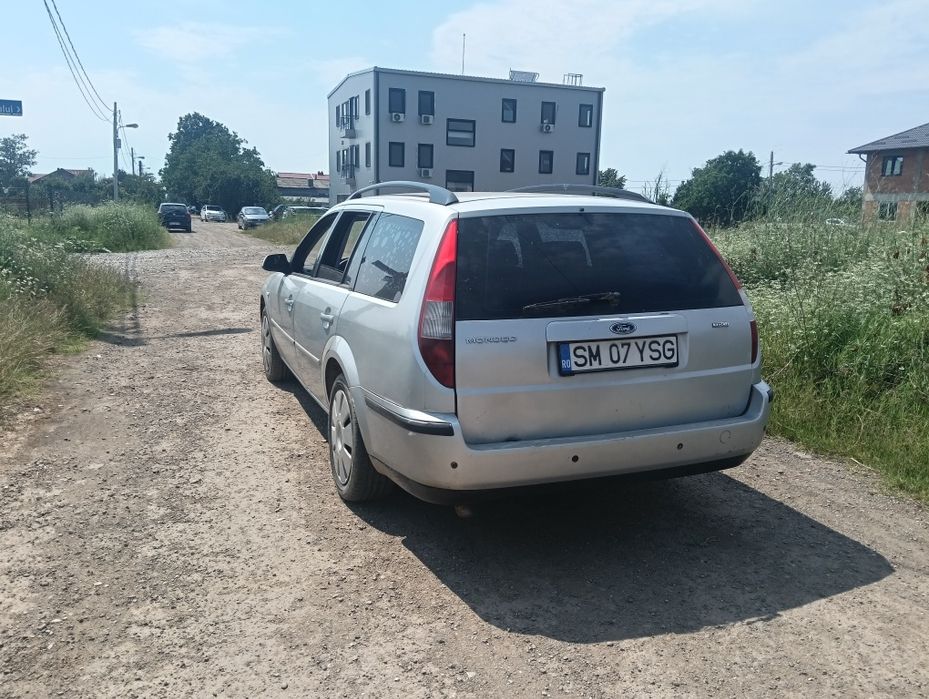 Vând schimb Ford Mondeo