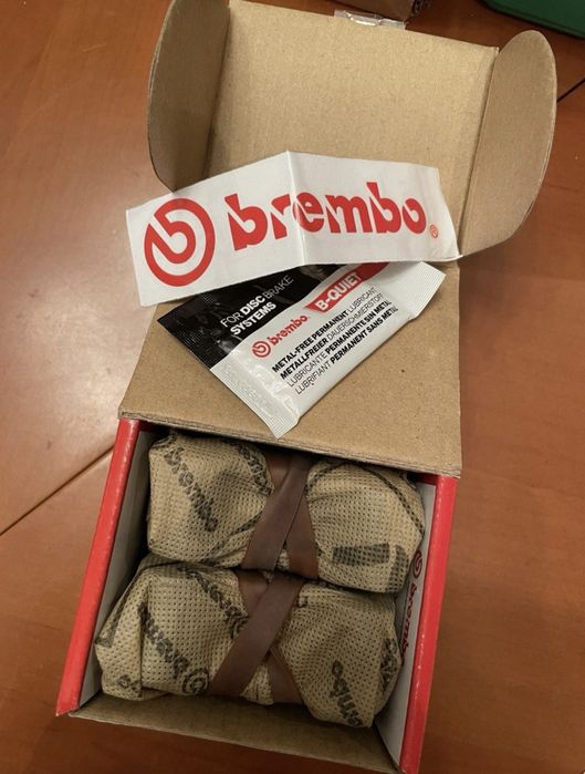 Колодки для Malibu 2,Epica,Nissan 350z,EBC Yellow Stuff