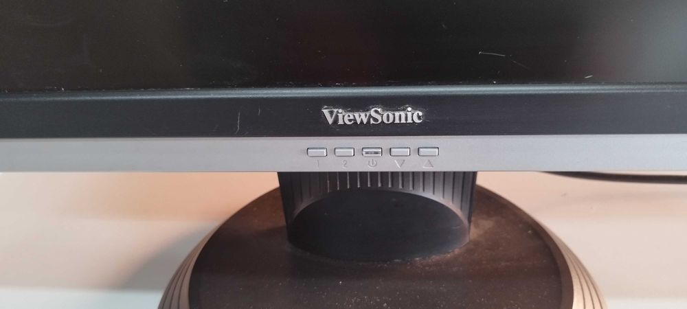 Монитор Samsung и View Sonic