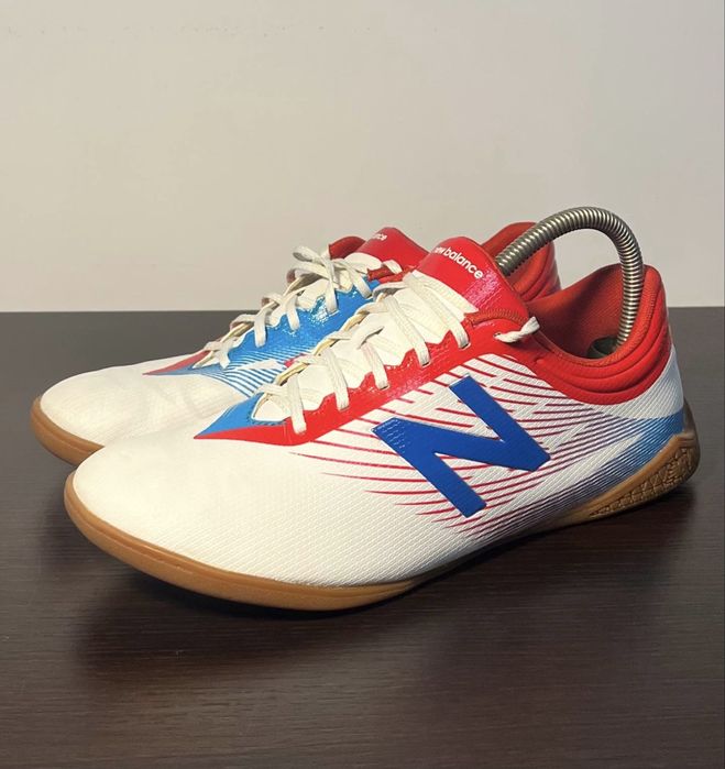 New balance furon - обувки за футзал. EU42