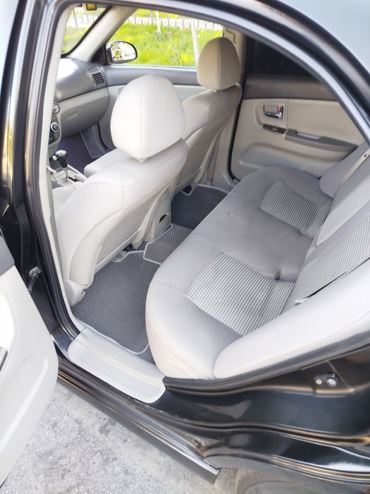 Kia cerato prodayotsya