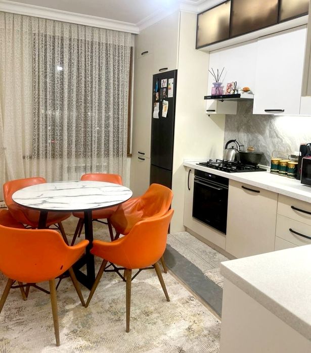 Алмазар Сити 3 комнатная Своя