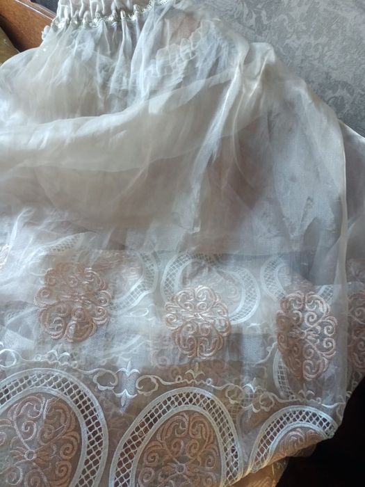 Тюль в гостиную, спальню