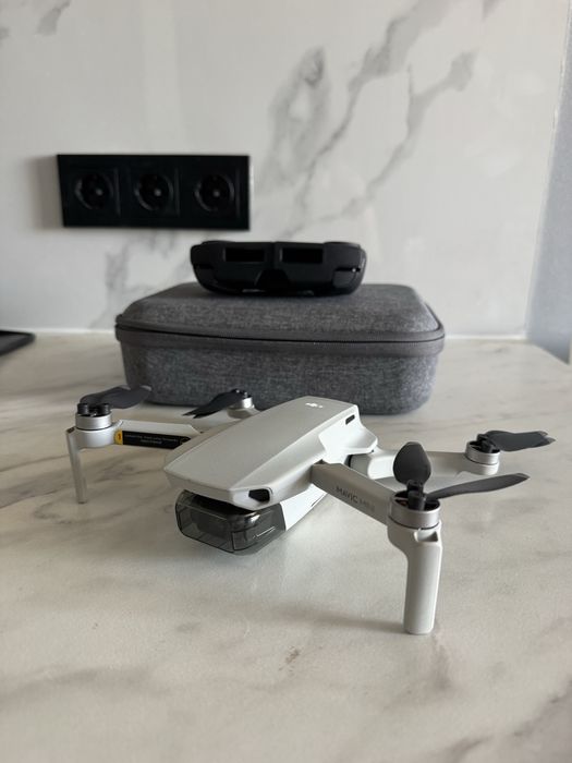 DJI Mavic Mini Fly More Combo