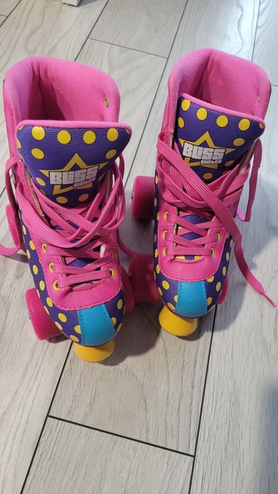 Patine cu rotile marimea 33