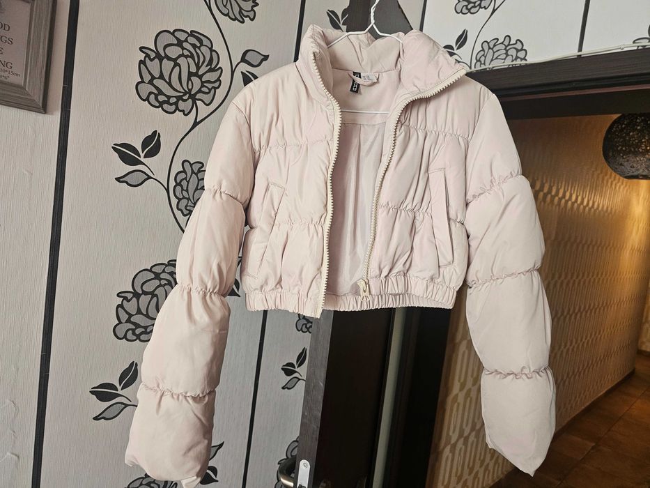 Дамско късо якенце