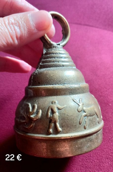 Камбани различни размери