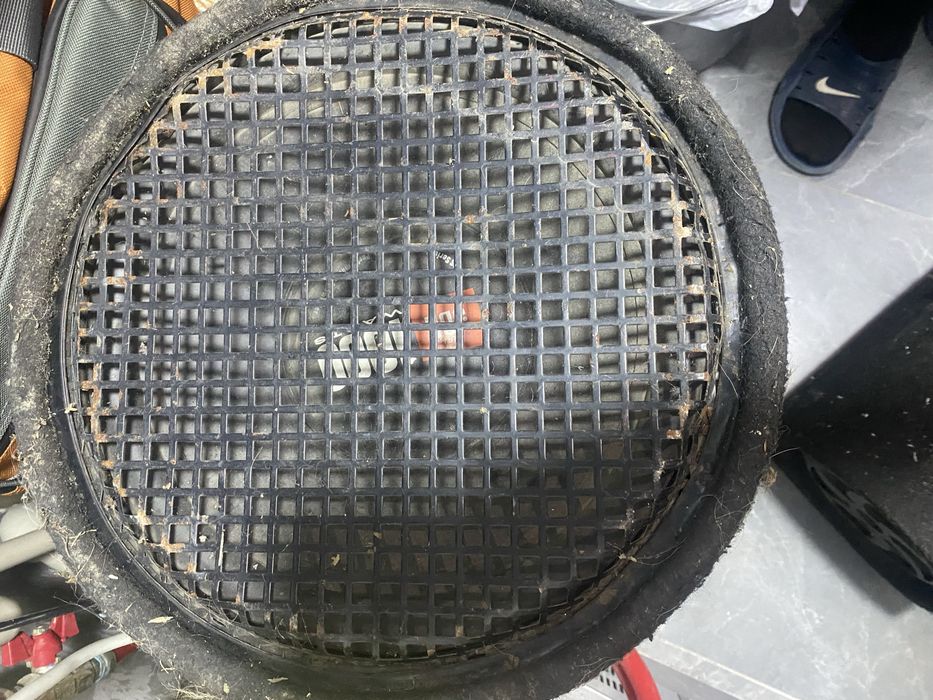 Продам сам JBL рабочий
