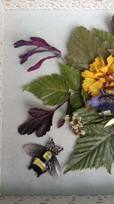 Шкатулка для украшений.