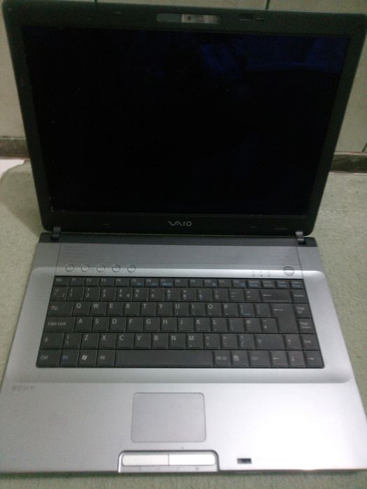 Dezmembrez leptop-uri