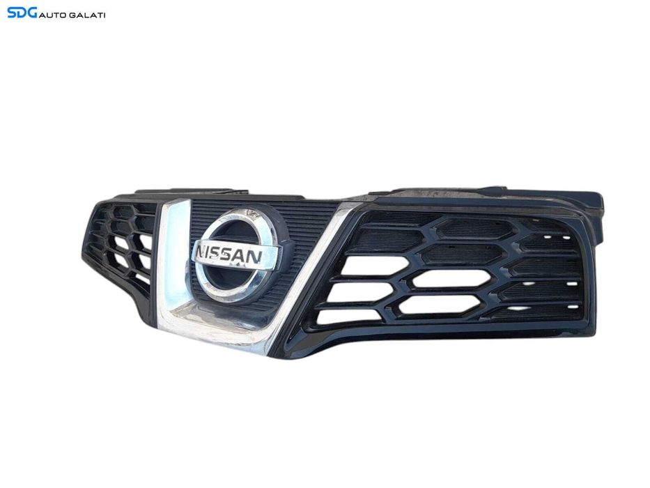 Grila Centrala cu Emblema de pe Bara Spoiler Fata Nissan Qashqai J10 FL Facelift 2010 - 2013 Cod 62310-BR00A [N1093]