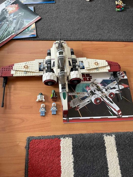 Lego Star Wars 7681 si 8088