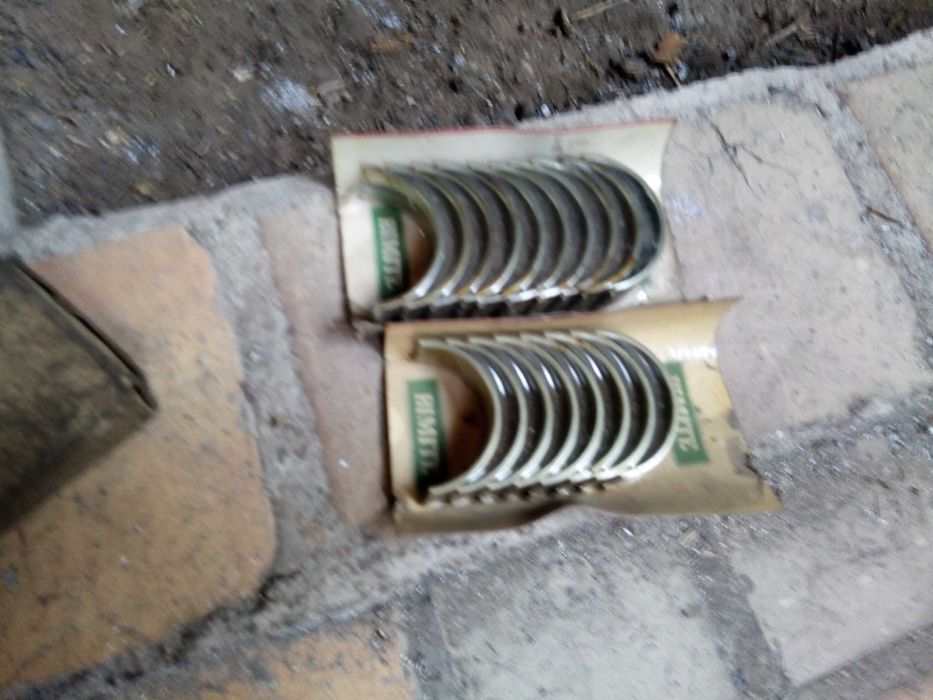 продам вкладыши на ВАЗ 2101  Россия