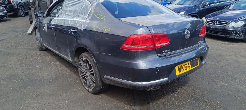 Dezmembrari / Dezmembrez VW Passat 7 362 2.0 TDI CFGC cutie viteze manuala 6 trepte cod culoare LK7X