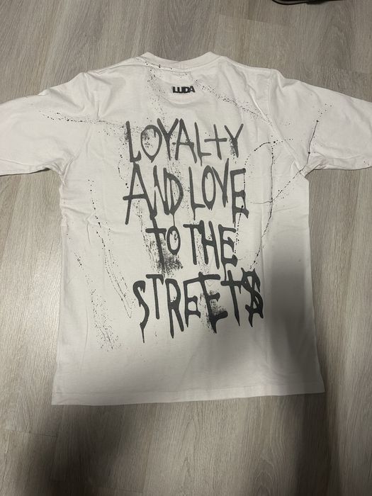 Тениска LUDA.
