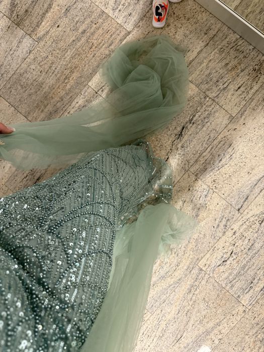 Rochie NOUA  elegantade nașa, sora M-L , facuta pe comanda