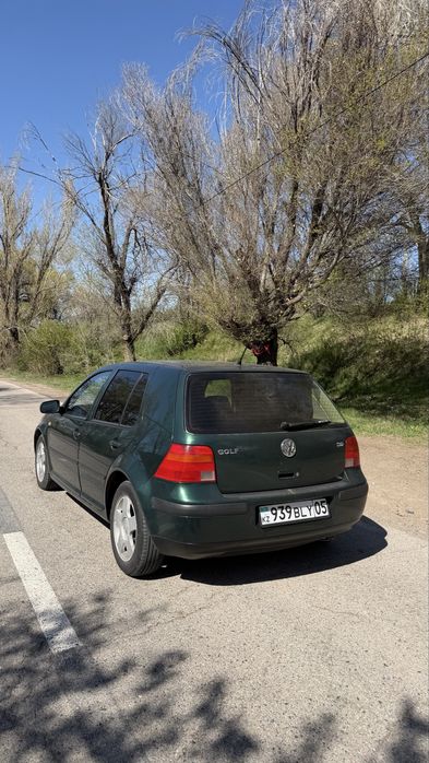 Volkswagen golf 4