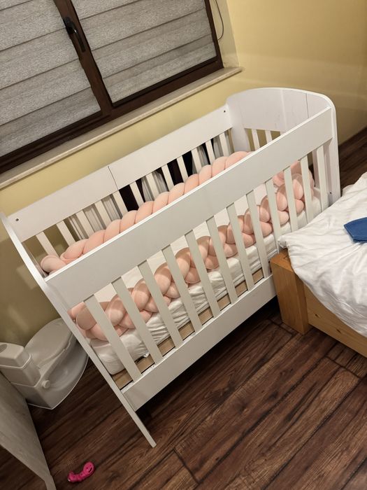 Patut bebelusi din lemn