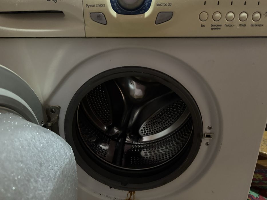 Продам стиральную