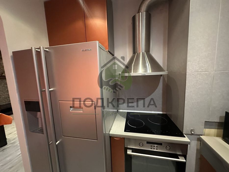 Дава се под наем Тристаен апартамент в Пловдив, Кършияка - 120 кв.м за 459 € - Снимка #3