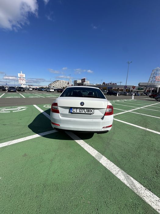 SKODA Octavia 2015 — imagine 4