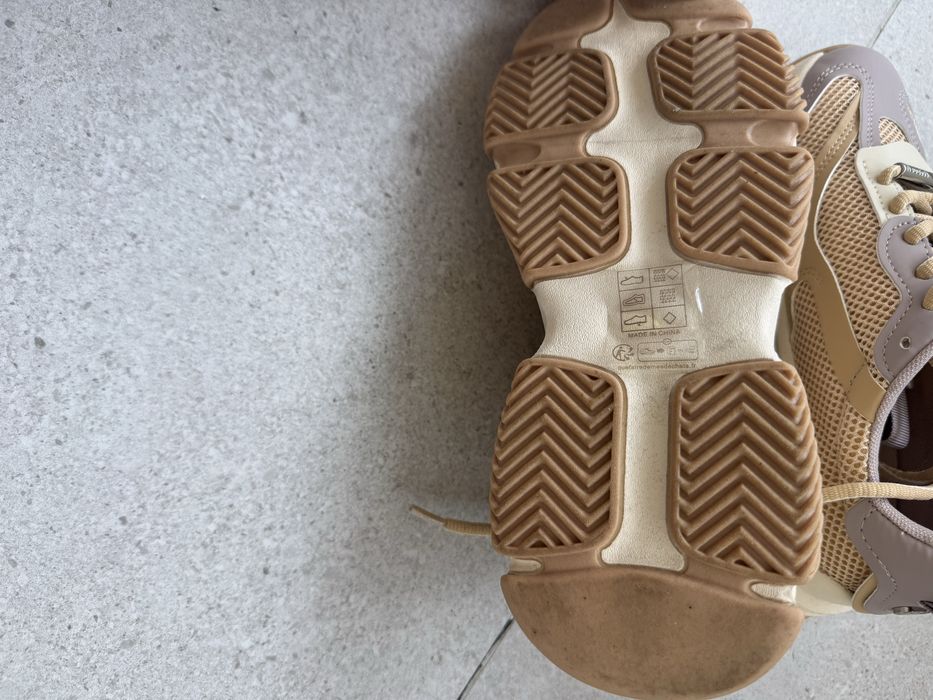 Tenesi Steve Madden