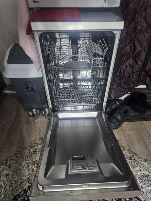 Продам посудомойку BOSCH