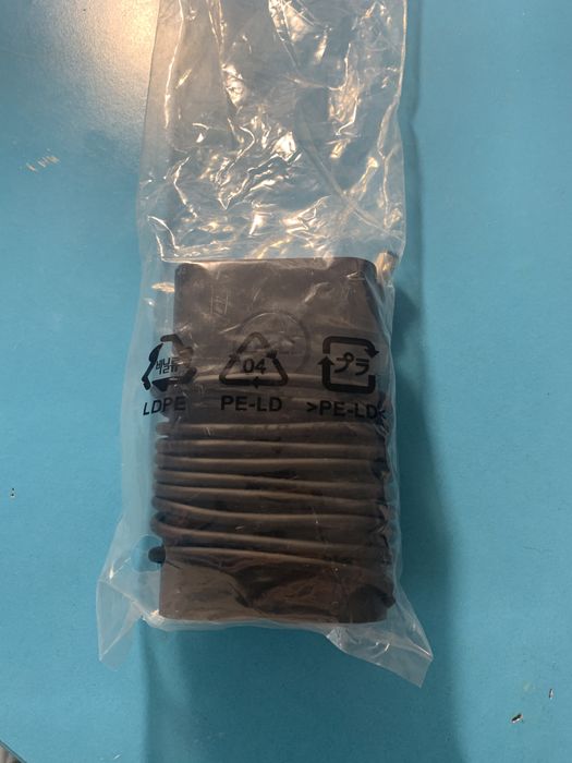 Зарядно DELL 65W