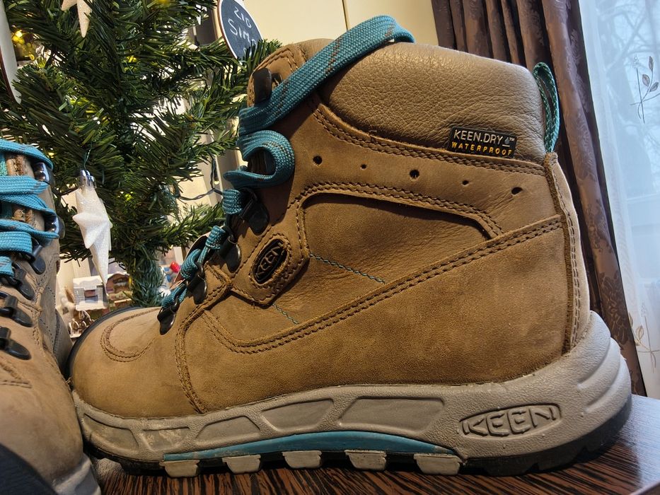 Bocanci drumeție KEEN Hiking/Waterproof, Nou cu etichetă,  Femei 37,5