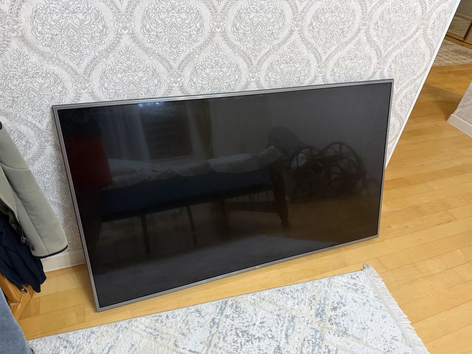 Телевизор LG. В хорошем состоянии