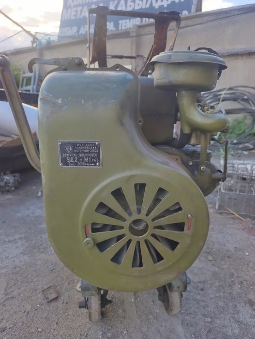 Мотопомпа бензиновая