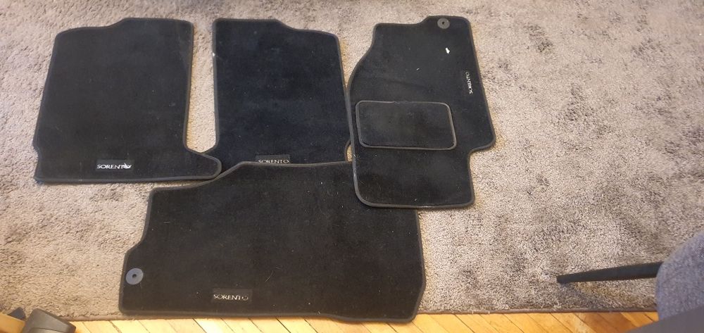 Covorașe Kia Sorento 2009